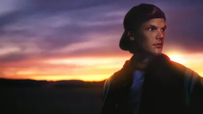 Avicii - Ben Tim izle