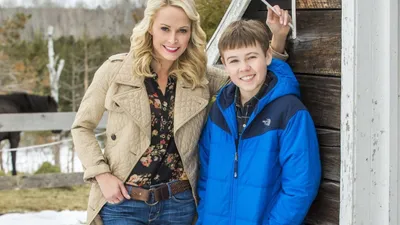 Christmas with Tucker izle