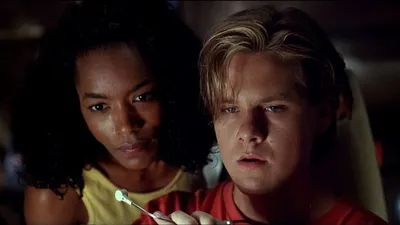 Critters 4 izle
