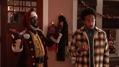 Dashing Through the Snow izle