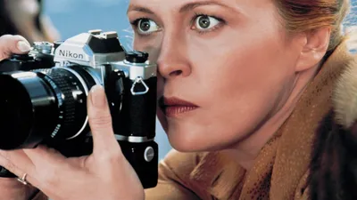 Laura Marsın Gözleri izle