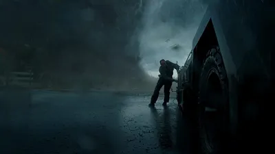 Fırtınanın İçinde izle