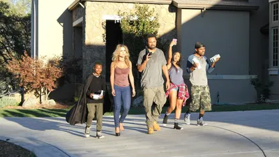 Black Ailesi izle