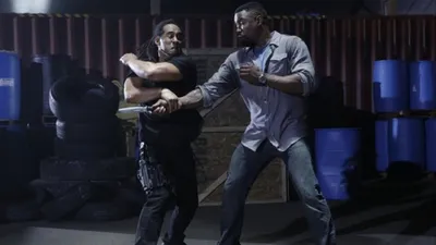 Falcon Rising izle