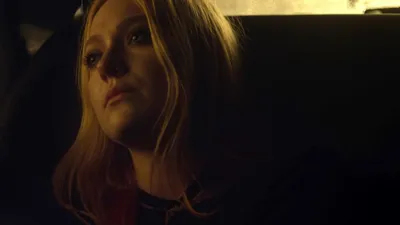 Sır Peşinde izle