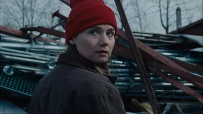Holler izle