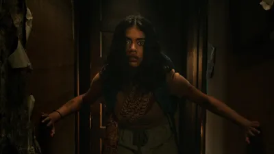 It Lives Inside izle