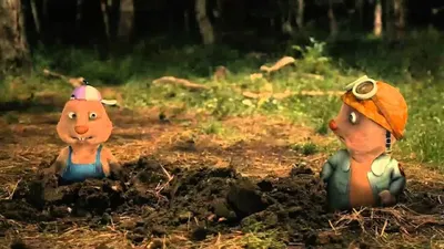 Köstebekgiller Perili Orman izle
