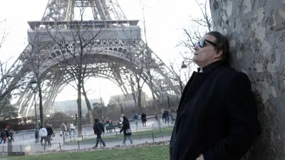 Last Kiss in Paris izle