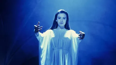 Yaşam Savaşı: Uzay Vampirleri izle