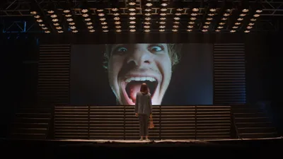 Mainstream izle