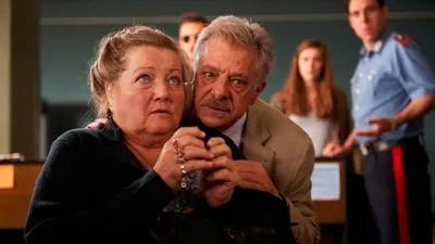 Omamamia izle