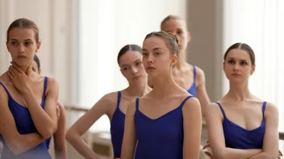 Polina izle