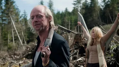 Lanetli Yaratık izle