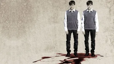 Seconds Apart izle