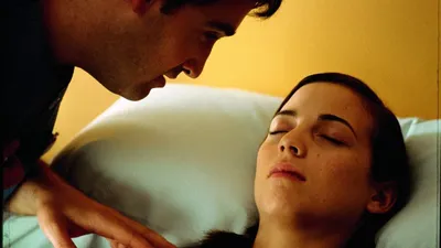 Konuş Onunla izle