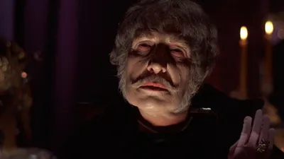İğrenç Dr. Phibes izle