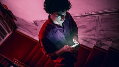The App izle