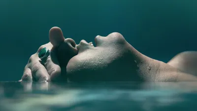 The Deep End izle