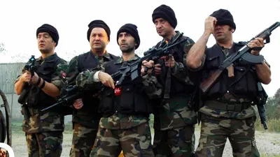 Maskeli Beşler Irak izle