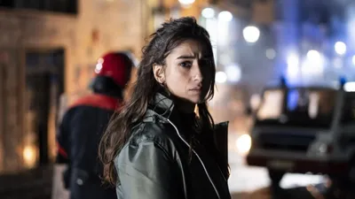 Undercover izle