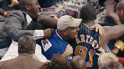Perde Arkası: NBA Tarihinin En Büyük Kavgası izle