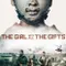 Tüm Sırların Sahibi Kız fragman izle