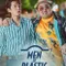Men of Plastic fragman izle